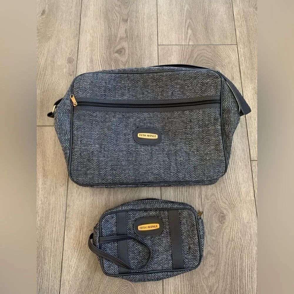 Fifth Ave travel bag with a mini bag used in good condition
